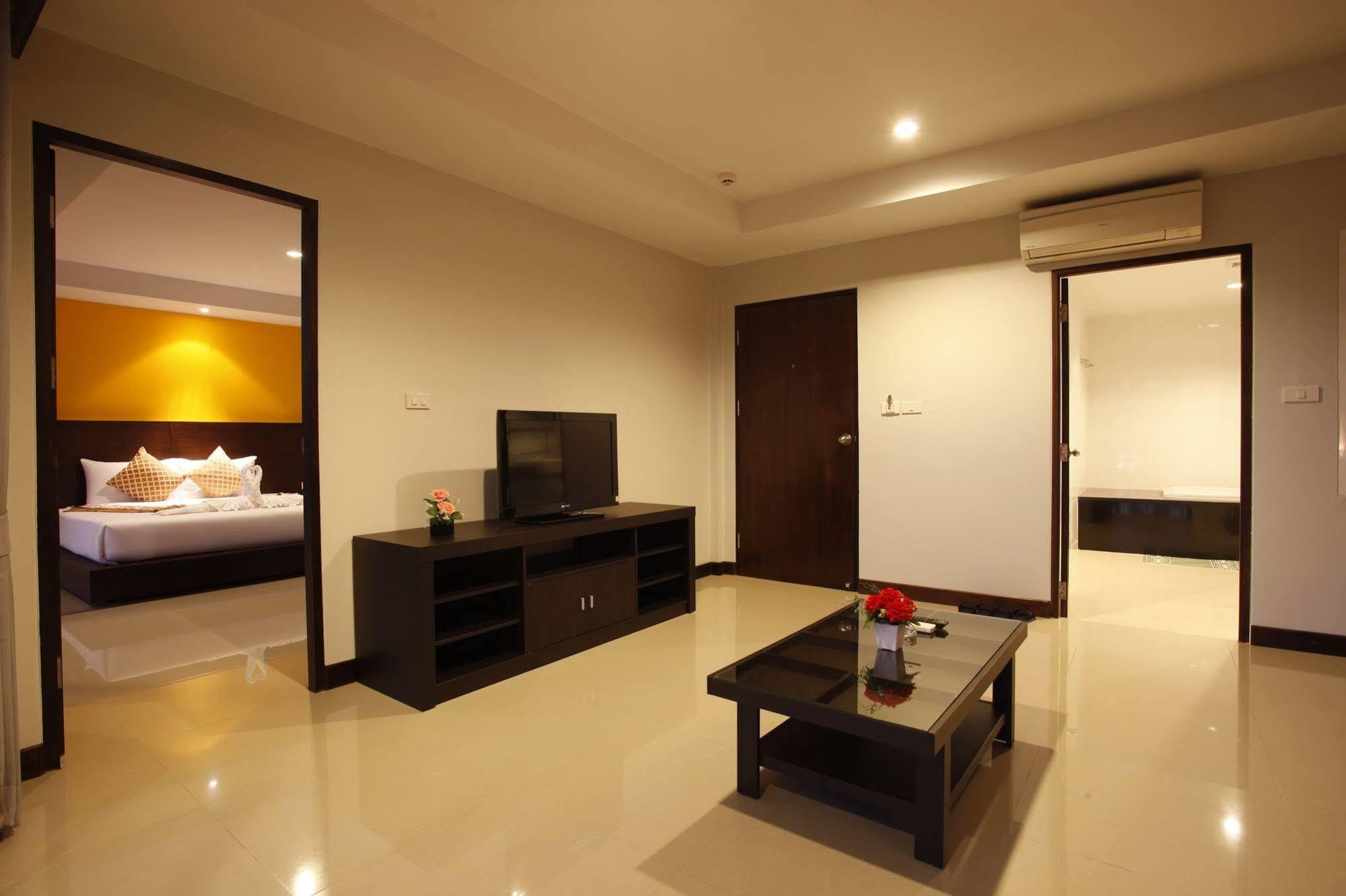 Nize Hotel - Sha Plus Phuket Εξωτερικό φωτογραφία